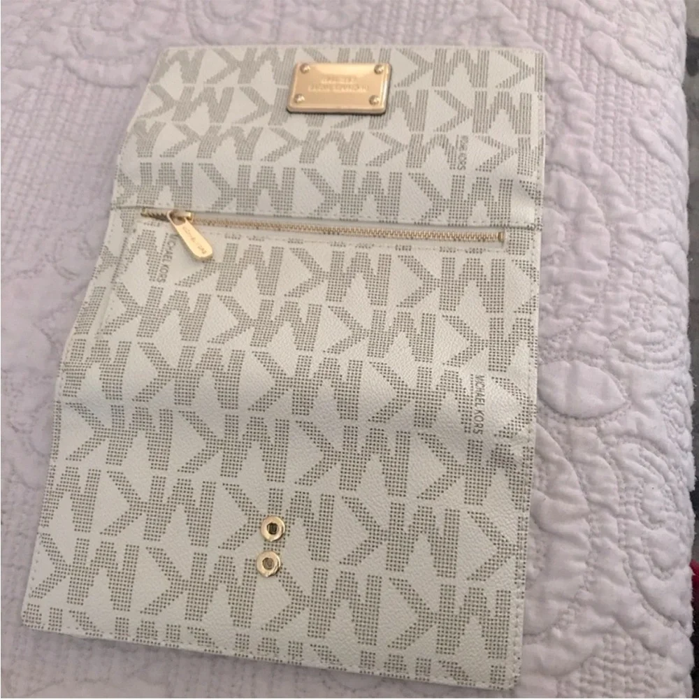 Michael Kors this michael